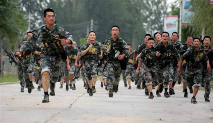 为什么体育生看起来都特别阳光！